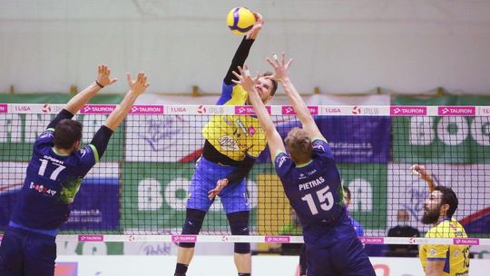 Polski Cukier Avia Świdnik vs MCKiS Jaworzno