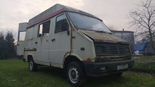 Zabytkowa karetka Lublin 3333