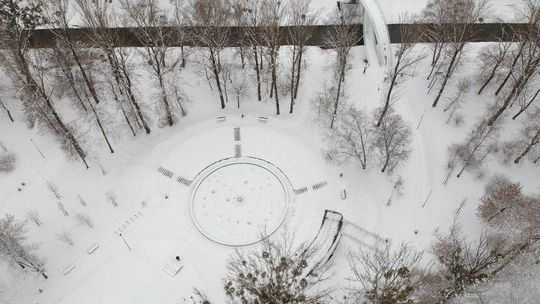 Park Ludowy pod śniegiem