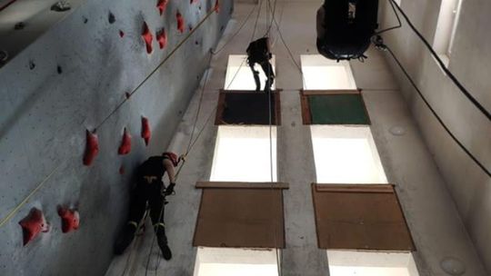 Ćwiczenia wysokościowe straży pożarnej