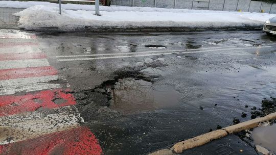 Rozleciała się ulica