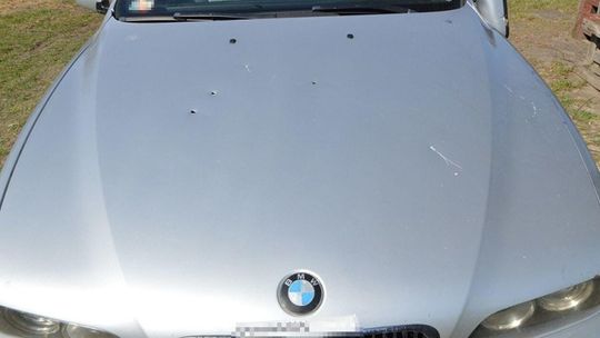 Uszkodził samochody maczetą