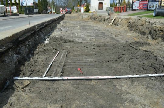 Odkrycie drewnianego traktu