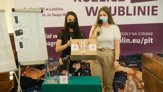 Losowanie nagród za rozliczenie PIT-a w Lublinie Losowanie nagród za rozliczenie PIT-a w Lublinie