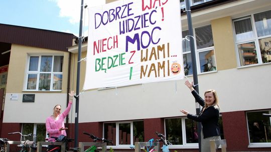 Powitalne hasła w Szkole Podstawowej nr 11 w Puławach 