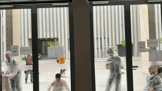 Protest pod urzędem marszałkowskim w Lublinie Protest pod urzędem marszałkowskim w Lublinie