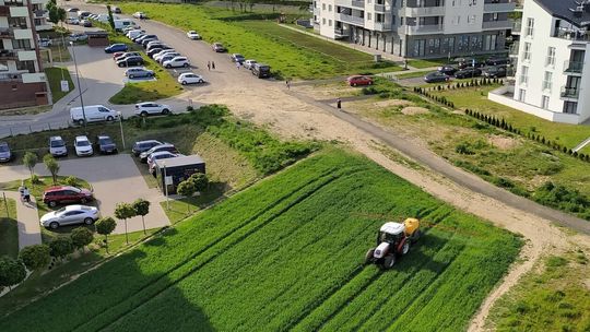 Prace polowe lubelskiego rolnika