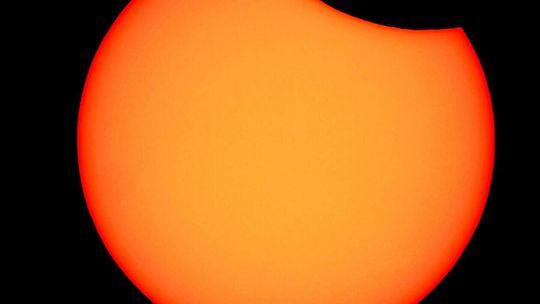 Częściowe zaćmienie Słońca nad Lublinem