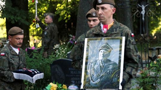Pogrzeb płk. Mariana Pawełczaka ps Morwa