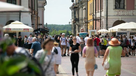 Tłumy turystów w Zamościu
