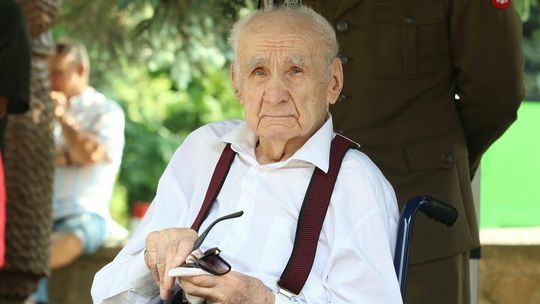 Awans oficerski porucznika Franciszka Skrzypczaka