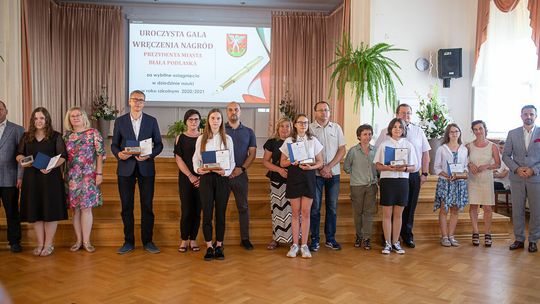 Złote i Diamentowe Pióra dla uczniów szkół w Białej Podlaskiej