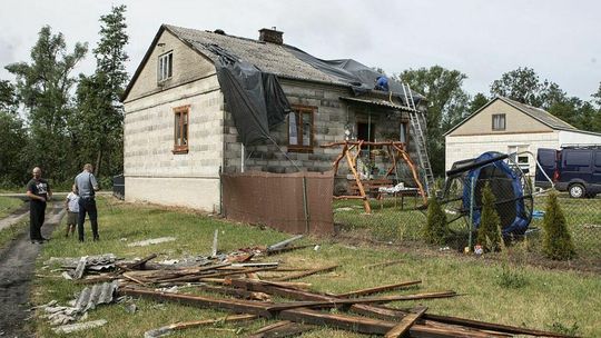 Zniszczenia po burzy. Gmina Łaziska i Wilków Zniszczenia po burzy. Gmina Łaziska i Wilków