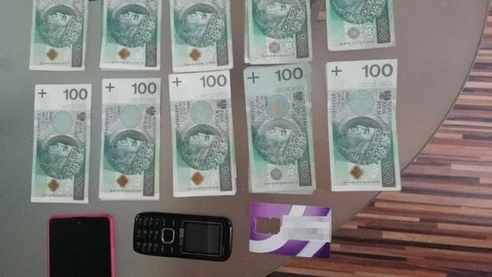 22-latka podawała się za funkcjonariuszkę CBŚP 22-latka podawała się za funkcjonariuszkę CBŚP