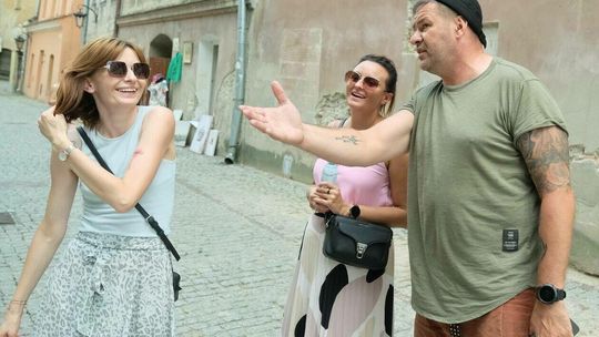 Aktor Tomasz Karolak pomaga w lubelskiej restauracji