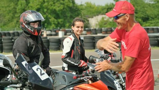 Szkolenie dla motocyklistów w Ośrodku Doskonalenia Techniki Jazdy