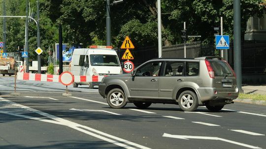 Prace drogowe na Al. Racławickich