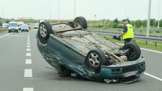 Dachowanie na ekspresówce koło Lublina