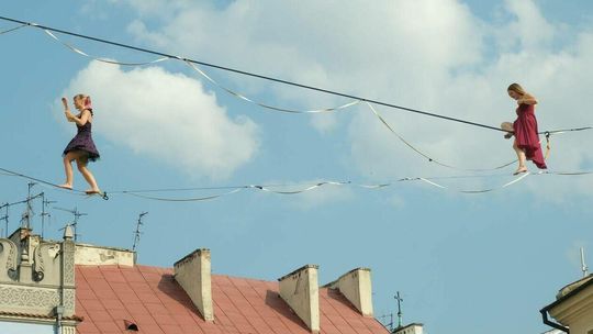 Carnaval Sztukmistrzów: pokazy Che Cirque, Velocimanes Associes i Juriy Longhi