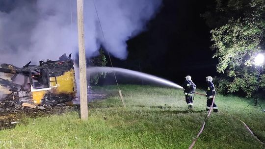 Pożar domu w miejscowości Drzewce Kolonia