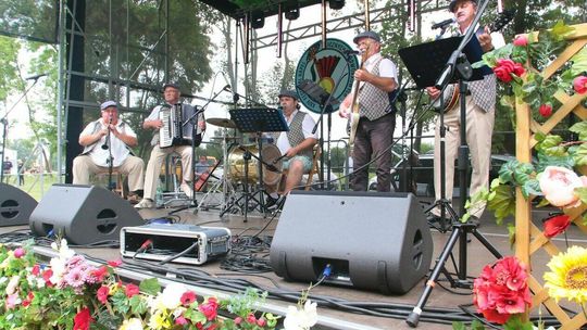 XXIV Festiwal Kapel Ulicznych i Podwórkowych w Łęcznej XXIV Festiwal Kapel Ulicznych i Podwórkowych w Łęcznej