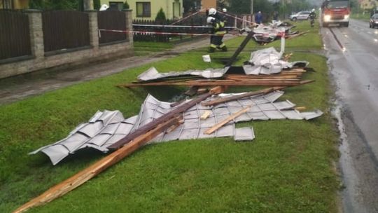 Uszkodzenia po przejściu burzy w pow. biłgorajskim Uszkodzenia po przejściu burzy w pow. biłgorajskim