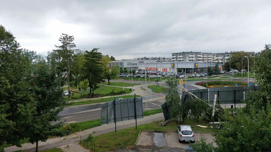 Zniszczenia po burzy na Czechowie w Lublinie