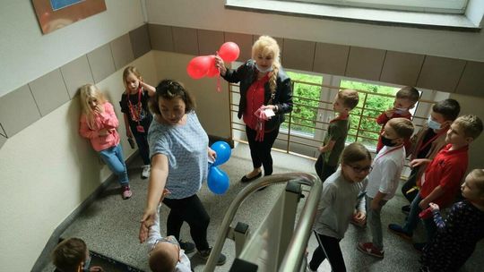 SP 18  w Lublinie: pierwszaki zwiedzają swoją nową szkołę