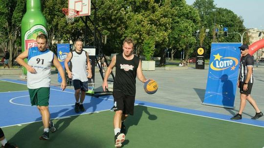 Finał mistrzostw Lublina w koszykówce 3x3 na pl. Teatralnym
