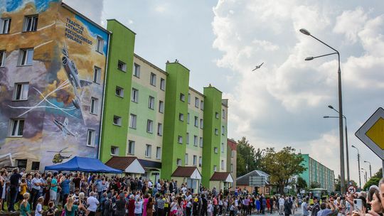 Święto lotnictwa w Białej Podlaskiej Święto lotnictwa w Białej Podlaskiej