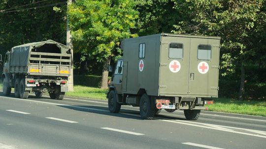 Wypadek z udziałem wojskowych ciężarówek Wypadek z udziałem wojskowych ciężarówek