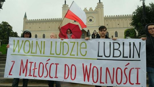 Protest antyszczepionkowców