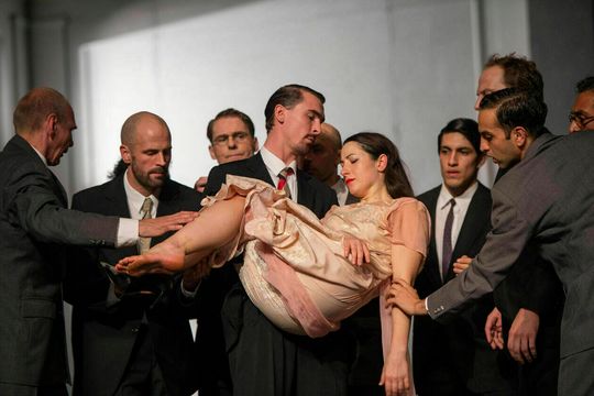 Pina Bausch - Kontakthof
