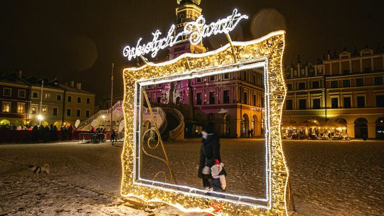 Rynek Wielki w Zamościu w świątecznej wersji