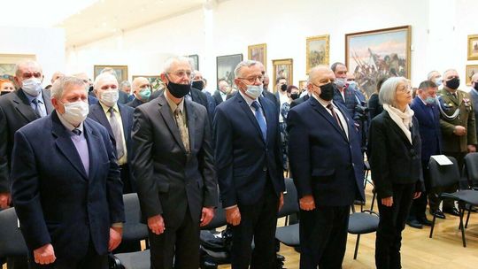 Prezes IPN wręczył Krzyże Wolności i Solidarności