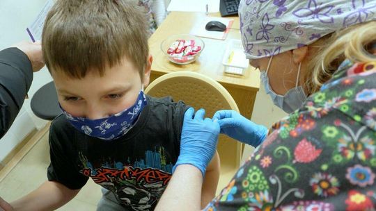 Ruszyły szczepienie dzieci od lat 5. Przychodnia przy ul. Langiewicza w Lublinie 