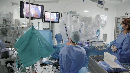 Operacja z użyciem robota da Vinci