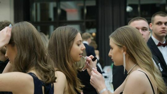 Studniówka maturzystów II LO na 300 osób w sali Atelia hotelu Luxor