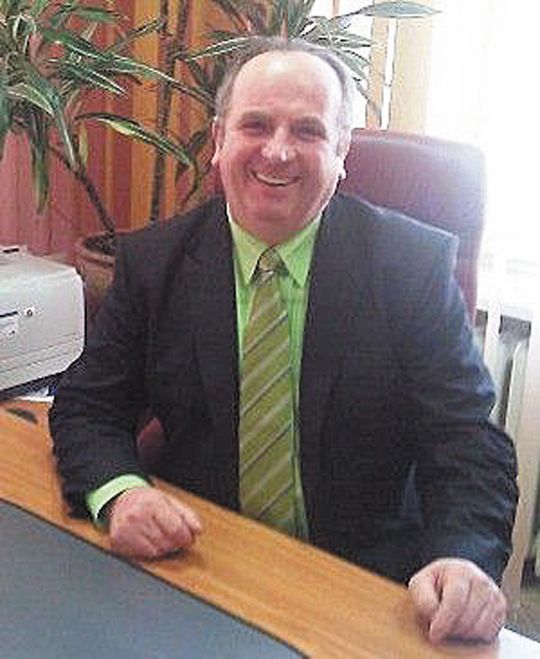 Roman Dziura, burmistrz Józefowa