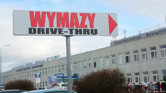 Punkt drive-thru przy Szpitalu Wojewódzkim