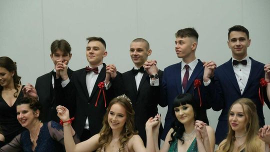 Studniówka maturzystów IV LO dla 230 osób w hotelu Atelia  