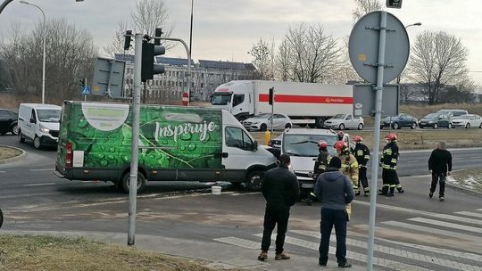 Kolizja na skrzyżowaniu al. Witosa i ul. Doświadczalnej w Lublinie