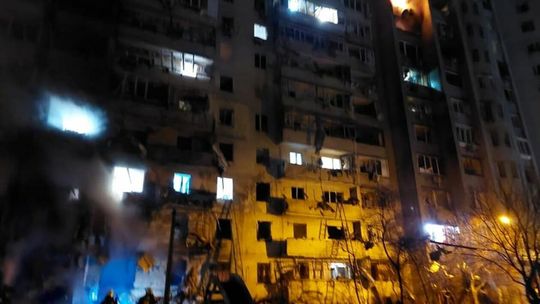 Pożar bloku w Kijowie