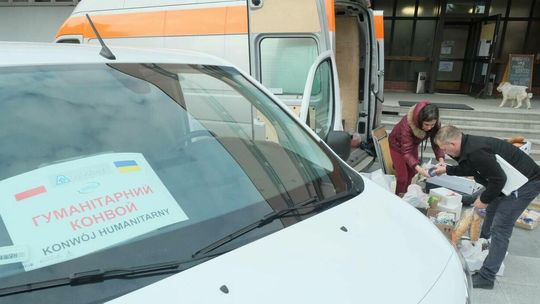 Konwój humanitarny wyruszył z parafii pw św Andrzeja Boboli na Ukrainę