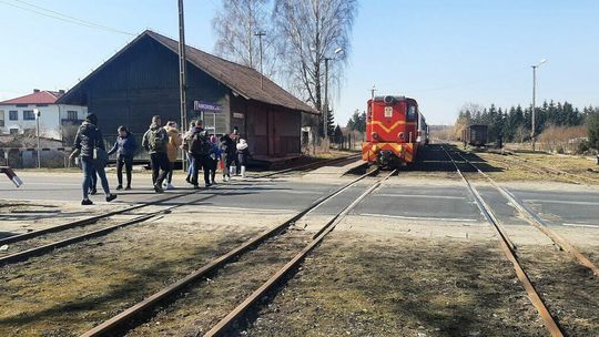 Nadwiślańska Kolej Wąskotorowa znów wozi pasażerów 