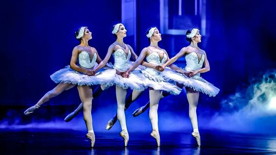 Jezioro Łabędzie Jezioro Łabędzie