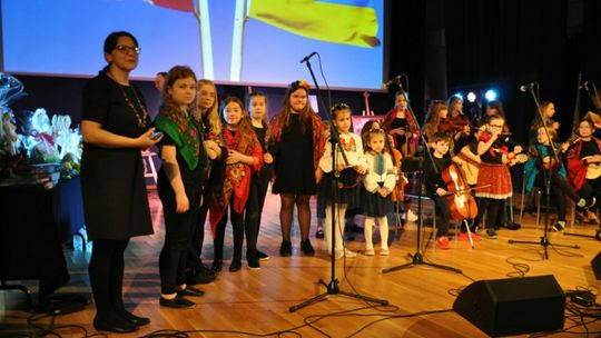 Koncert charytatywny w Poniatowej Koncert charytatywny w Poniatowej