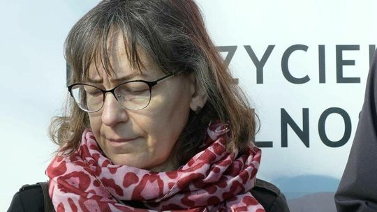 Pikieta przed lubelskim kuratorium w obronie zwolnionej nauczycielki 