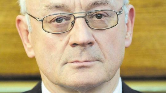 Stanisław Brzozowski (radny niezrzeszony, w roku 2020 w klubie PiS)