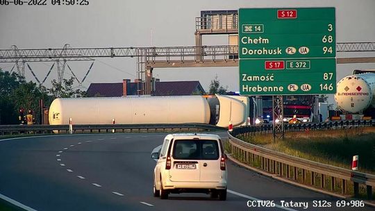 Cysterna z gazem przewróciła się na obwodnicy Lublina